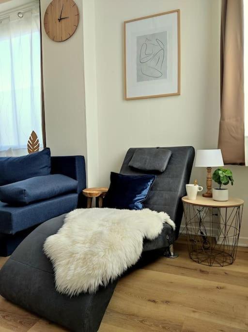 Apartment Nouveau*le Bois Etoile*balneo*massage*detente*wifi*netflix*self-checkin