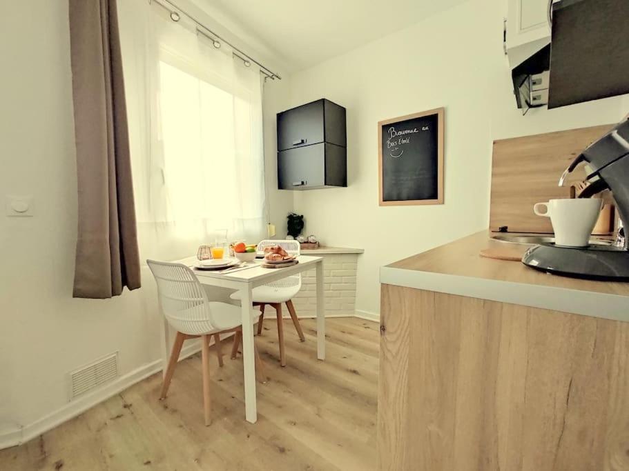 Nouveau*le Bois Etoile*balneo*massage*detente*wifi*netflix*self-checkin Apartment Venette
